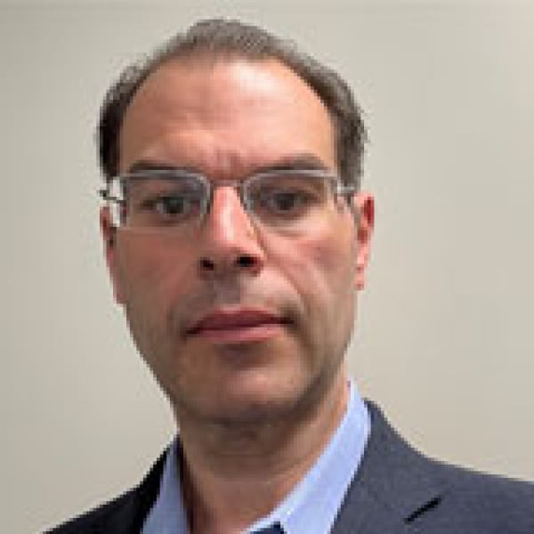 Geoffrey L. Shapiro, EMT-P